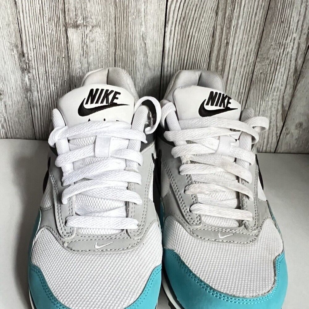 Size 8.5 US Nike Air Max Correlate Club Turquoise - Model # 511417-142 - Picture 11 of 16